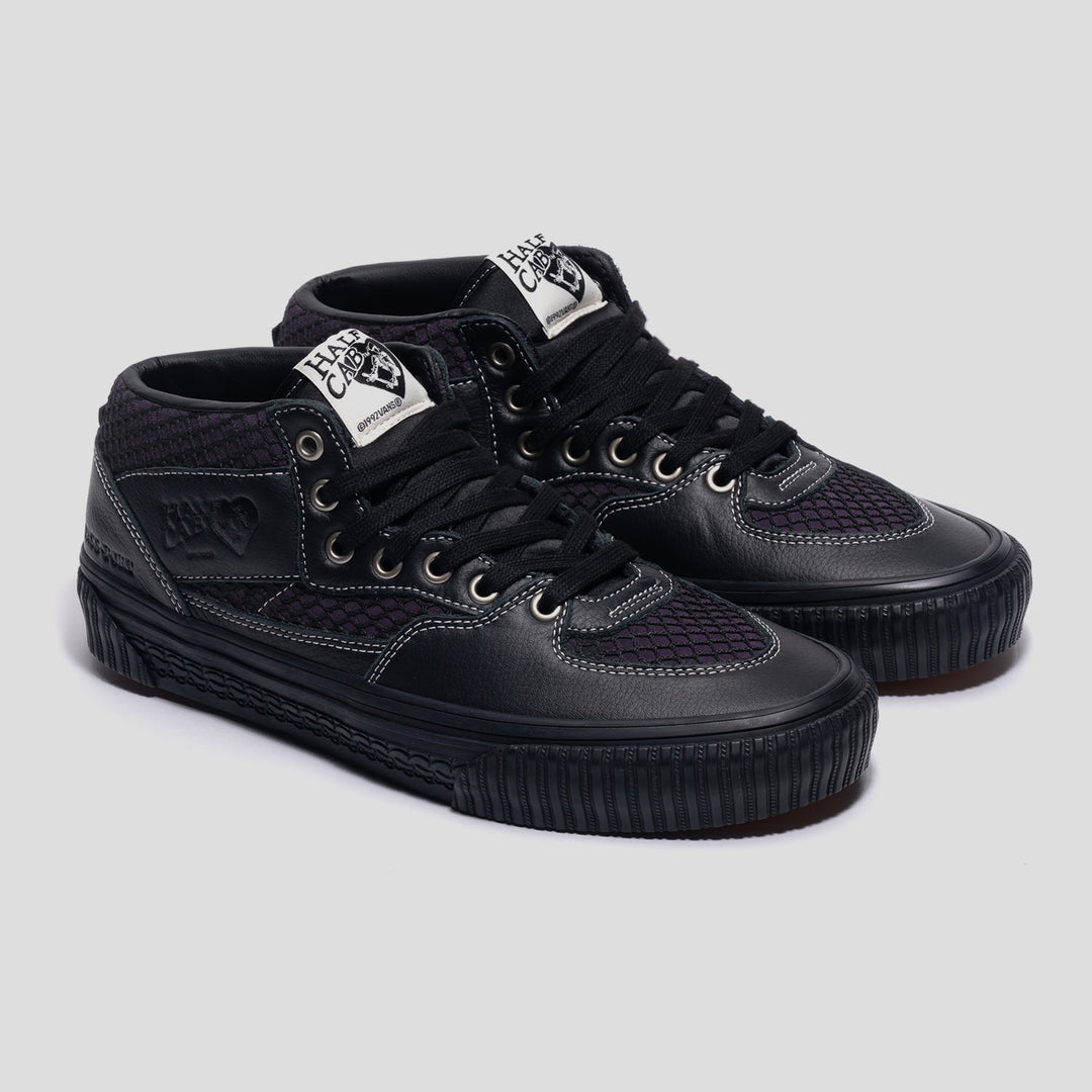 VANS X Pass-port Skate Half Cab [BLACK/NIGHT SUEDE]