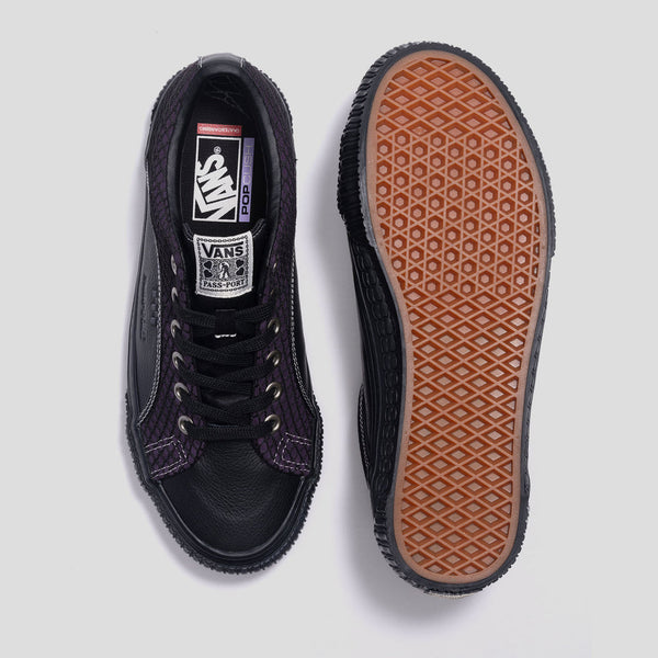 VANS X Pass-port Skate Lampin [BLACK/NIGHT SUEDE]